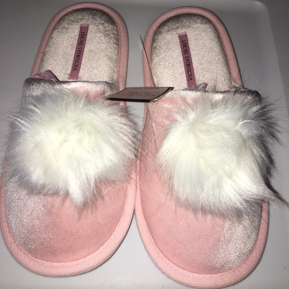 Victoria Secret Pom Pom slippers